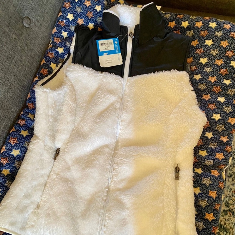 Columbia Vest